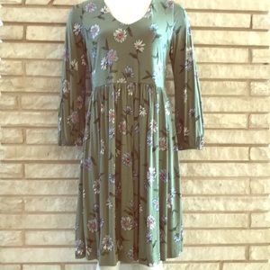 - Old Navy Floral Dress